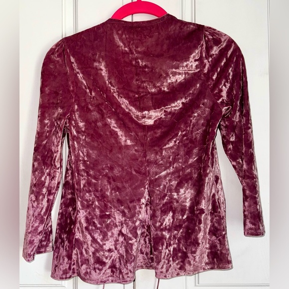 Express One Eleven Crushed Velvet Cardigan in Muted Pink - Picture 3 of 3